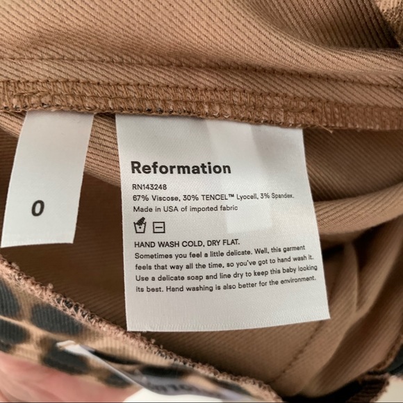 Reformation Sera Pant in Leopard - Picture 8 of 8